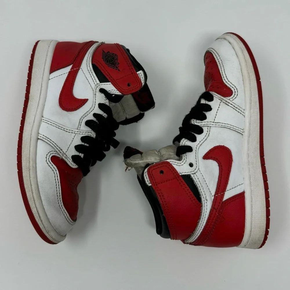 Nike Air Jordan 1 GS Retro OG Heritage Chicago Red White Sneakers 13C AQ2664-161 - Picture 4 of 8